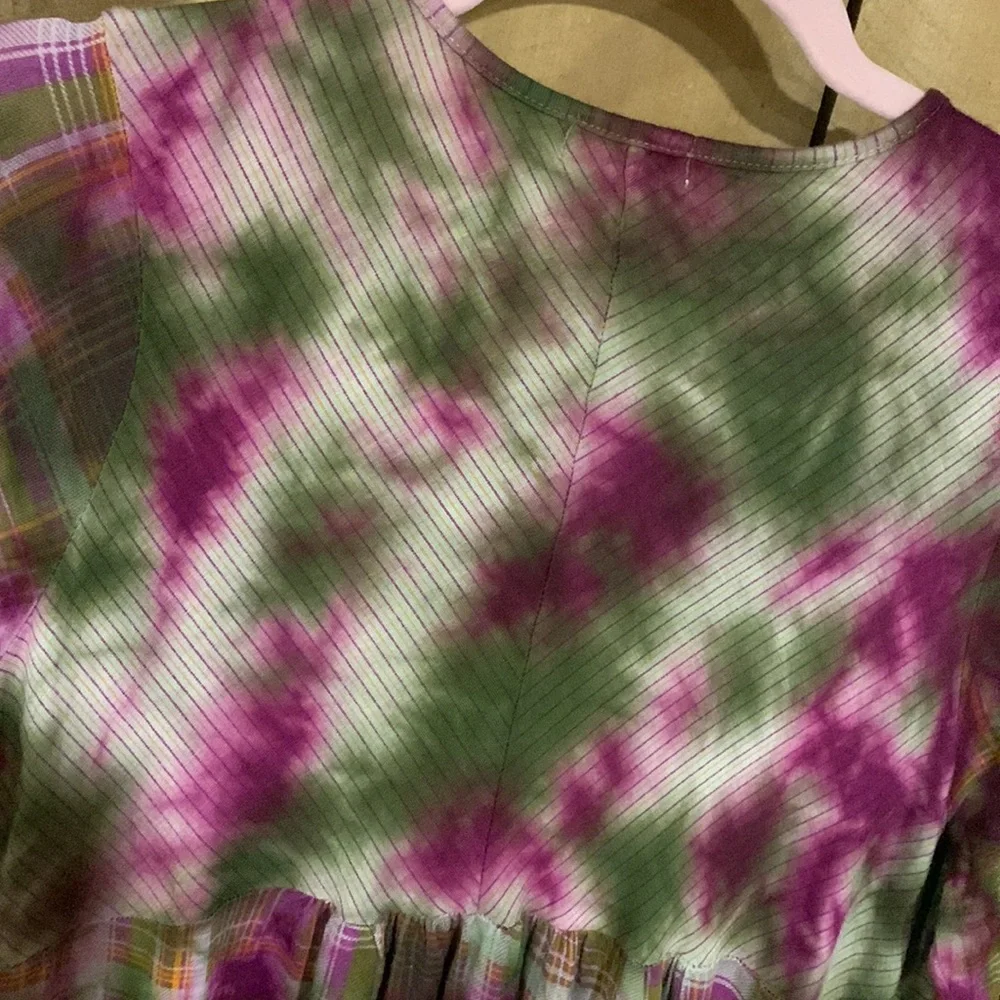 One World Open Front Top - Picture 5 of 6